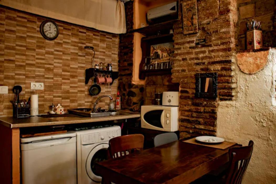 Apartamento Completo Reformado En Arco De Elvira - Centro Granada Exteriör bild