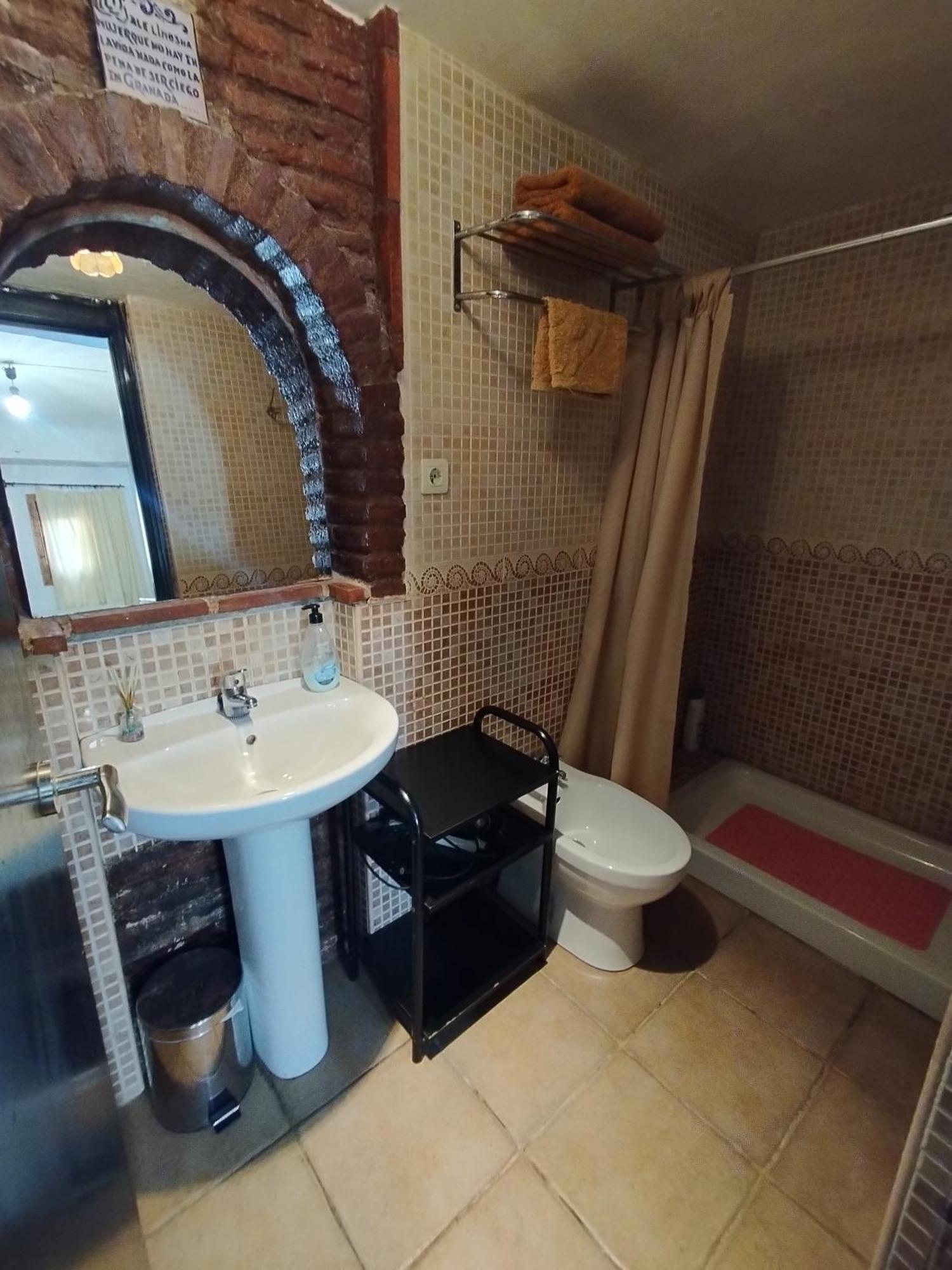 Apartamento Completo Reformado En Arco De Elvira - Centro Granada Rum bild